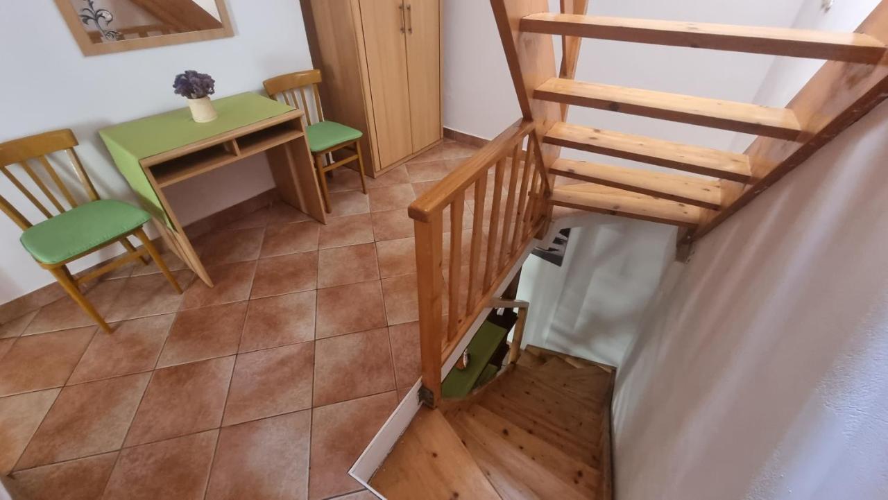 Apartment Igor With Balcony And Sea View Baska  Bagian luar foto
